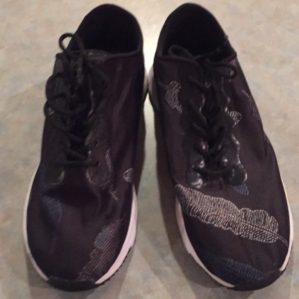 Ransom men’s field light feather sneakers